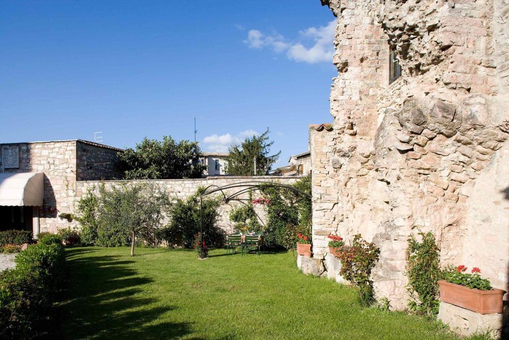 Apartamento Il Turrione Asís Exterior foto